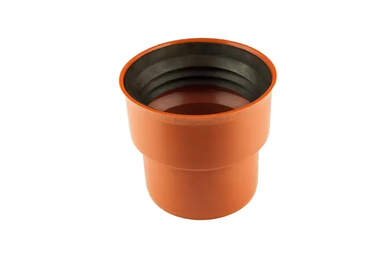 Terra Cotta Plastic Pipe Adapter för Markavloppsrör Kaczmarek